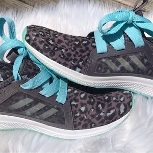 New without box size 8.5. BW0418 Adidas Lux women’s running shoes